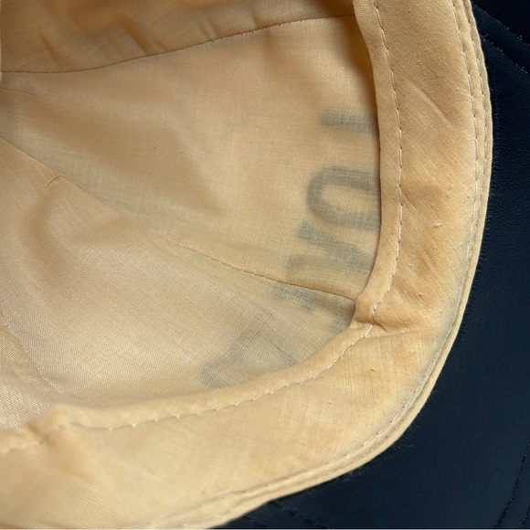 BCBGeneration LOVE hat - Picture 7 of 7